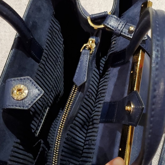 FENDI 2jours MD Vitello Blue 💙💙 - Picture 9 of 16